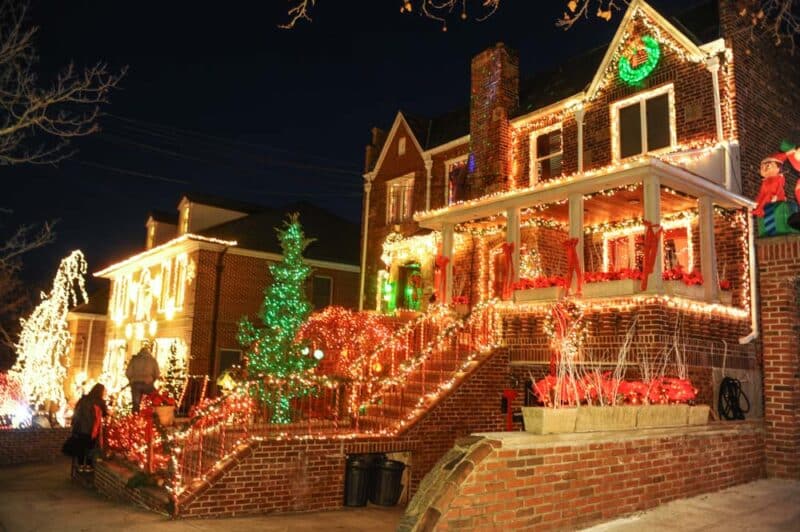 New York City During Winter: Dyker Heights