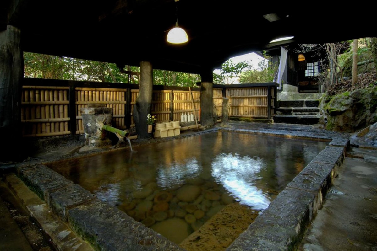 Best Japanese Hot Springs: Kurokawa - Yama no Yado Shinmeikan