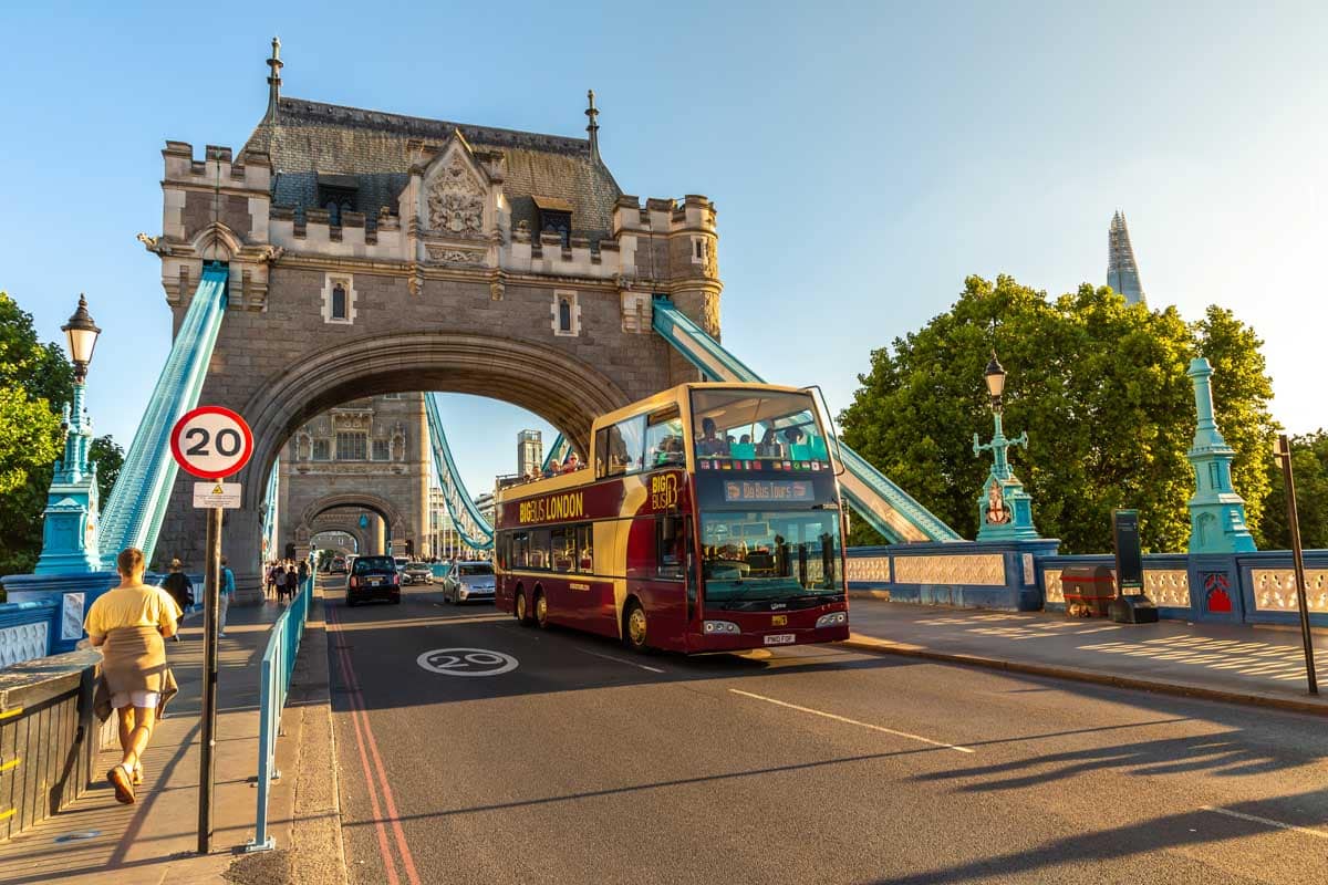 Best London Day Trips: Hop-On, Hop-Off Bus