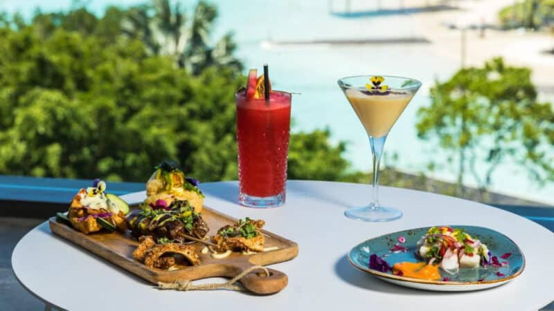 Best Restaurants in Cairns: Oak & Vine