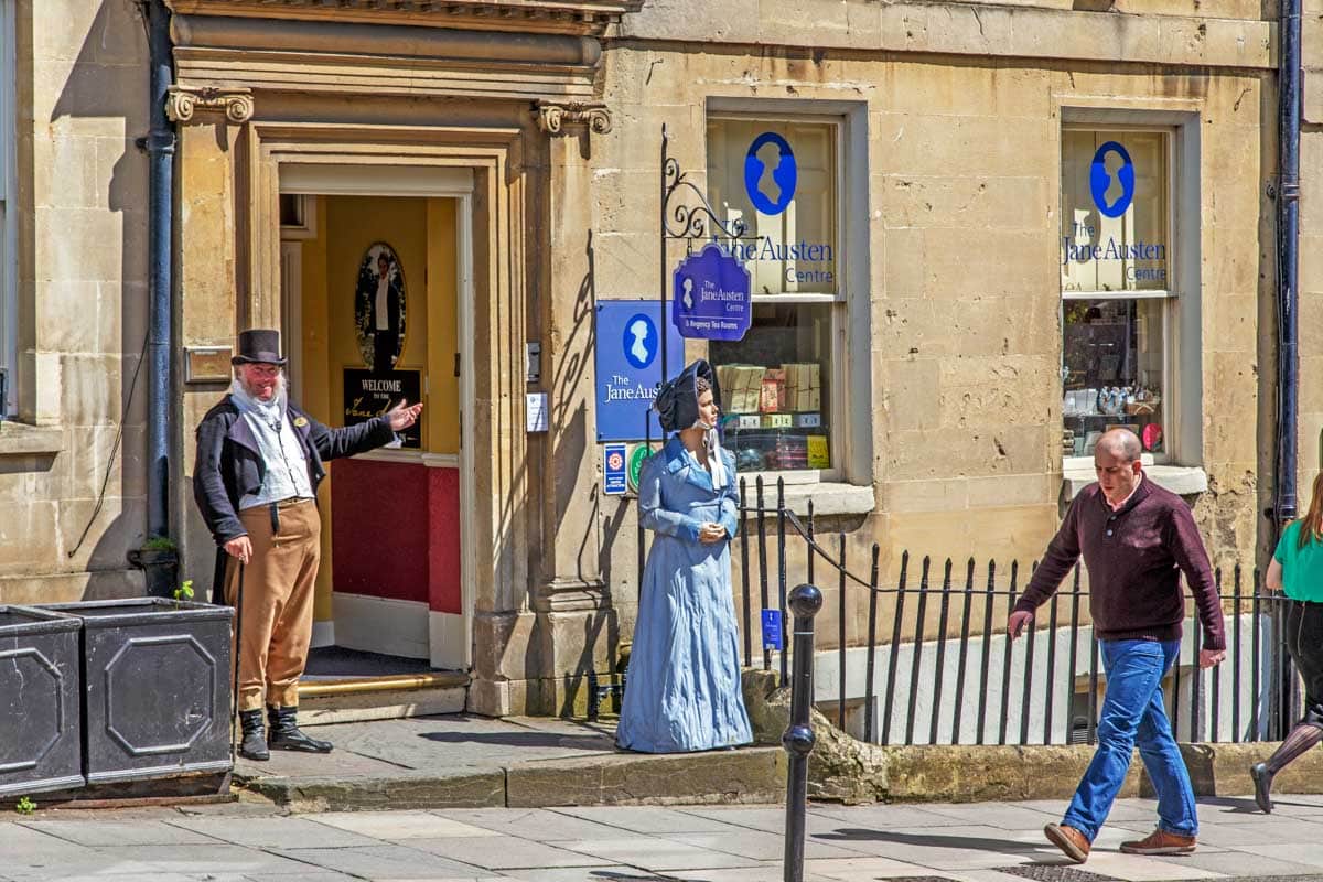 Must do things in Bath, England: Jane Austen Centre