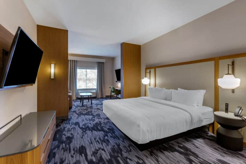 Sandusky Hotels Close to Cedar Point: Fairfield by Marriott Inn & Suites Sandusky