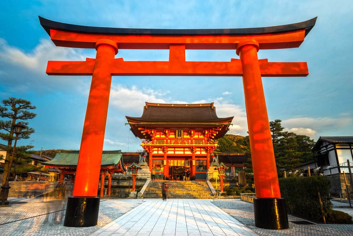 Unique Things in Kyoto: Fushimi Inari Taisha Shrine