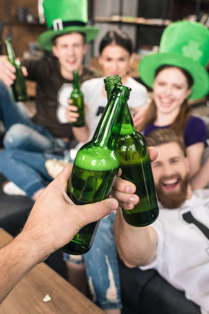 Unique Things to do in San Francisco in March: Pub Crawl