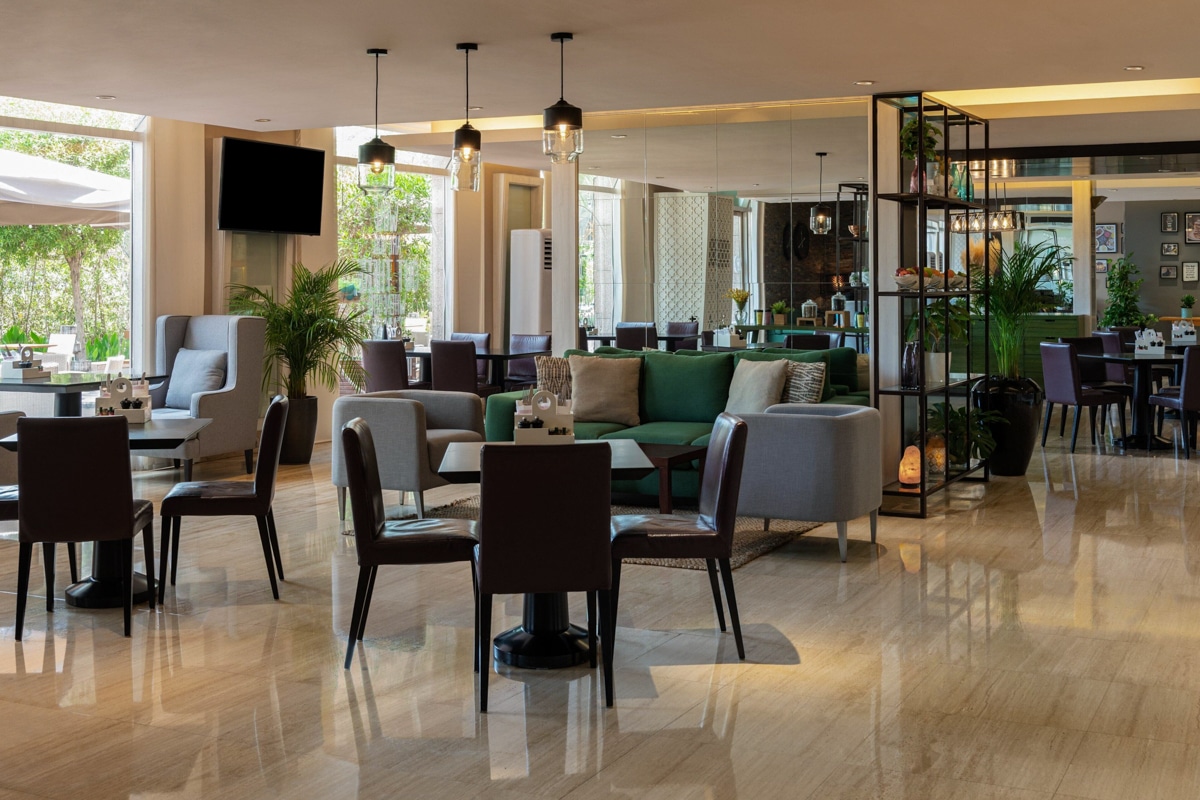 Best 5 Star Hotels in Dubai Marina, Dubai: Dubai Marriott Harbour Hotel and Suites