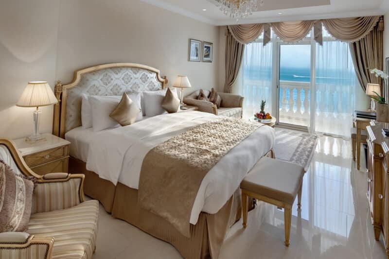 Best 5 Star Hotels in Palm Jumeirah, Dubai: Kempinski Hotel & Residences Palm Jumeirah