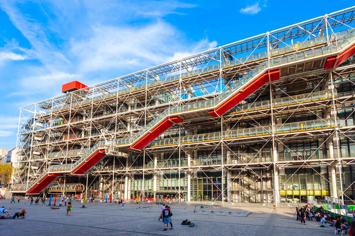 Must do things in Paris, France: Centre Pompidou