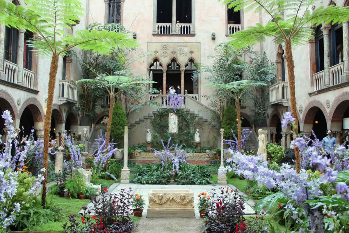 Unique Things to do in Boston in April: Isabella Stewart Gardner Museum