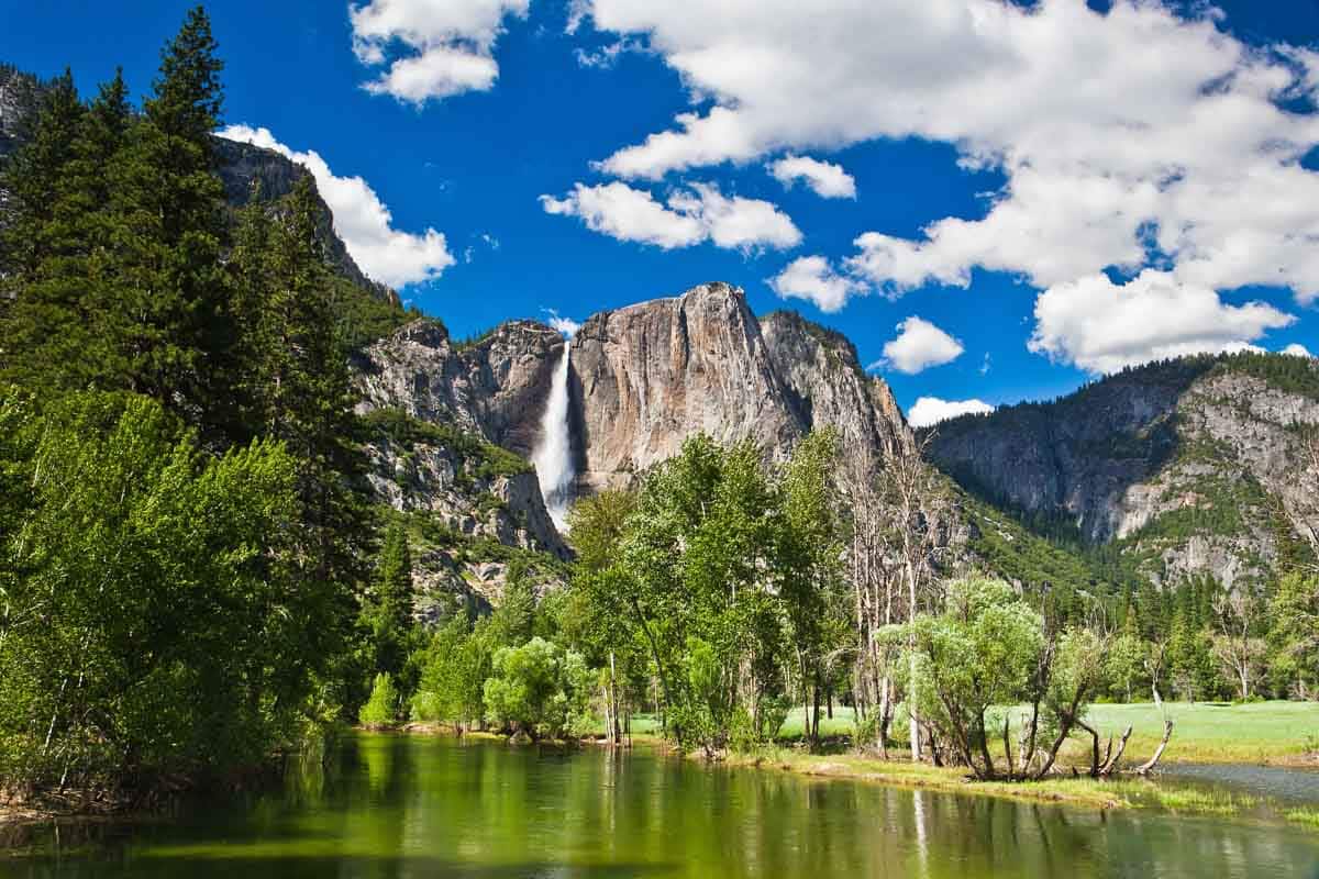 What Places to Visit in April: Yosemite National Park, California