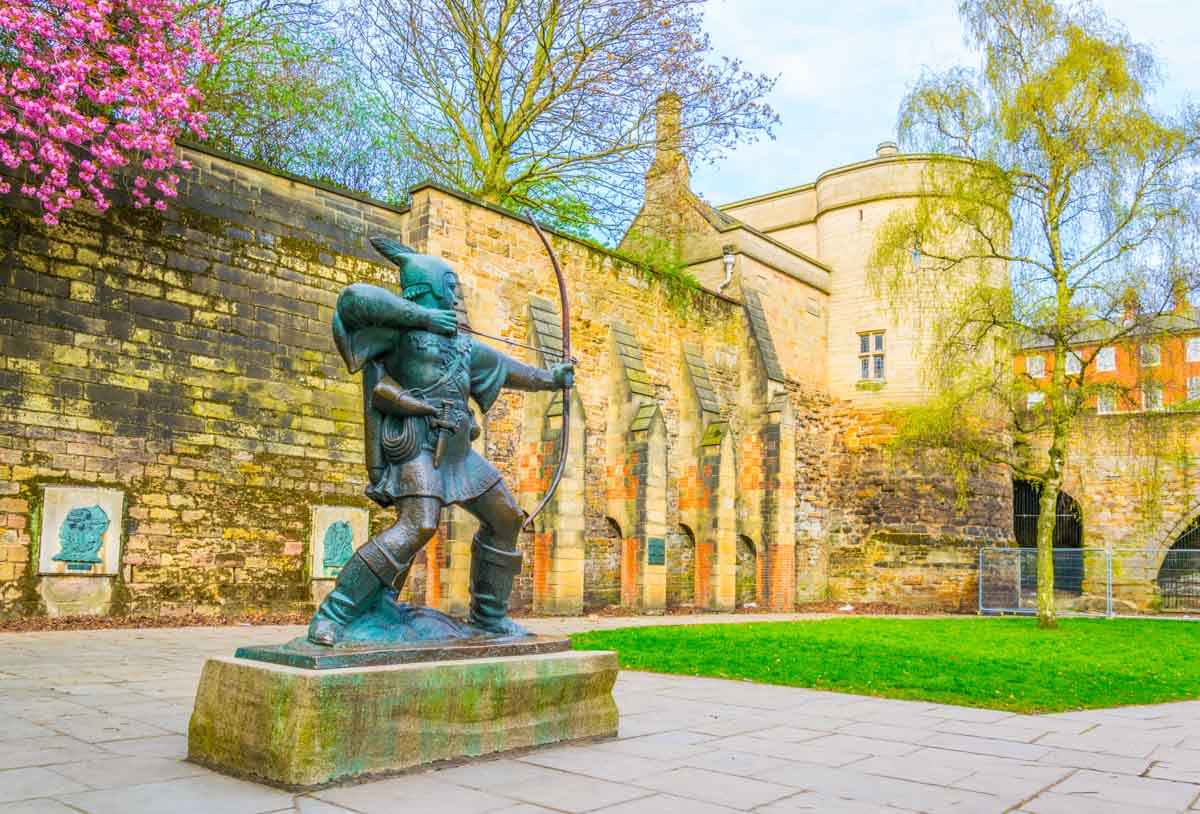 3 Days in Nottingham Itinerary: Robin Hood Town
