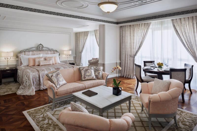 Best Luxury Hotels in Bur Dubai, Dubai: Palazzo Versace Dubai