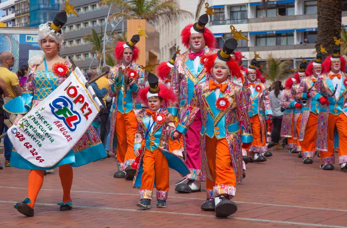 Best Time to Visit to the Canary Islands: Gran Canarias Carnival
