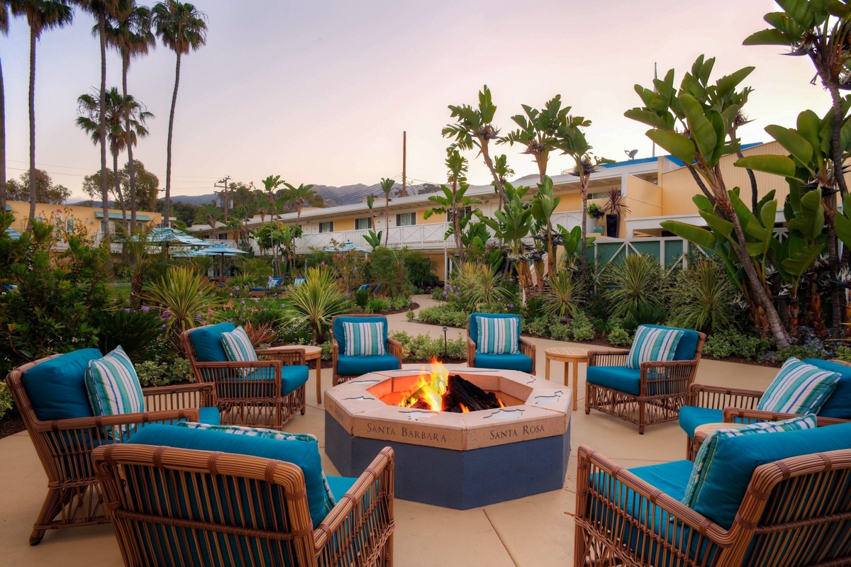 Best 5 Star Hotels in Catalina Island, California: Pavilion Hotel