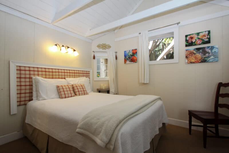 Best Luxury Hotels in Mendocino, California: Seagull Inn Bed & Breakfast