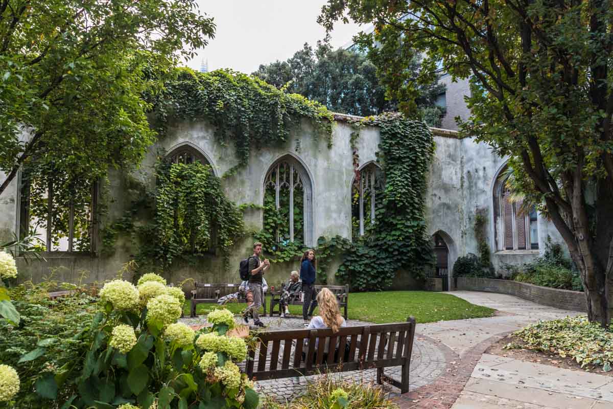 Best Non-Touristy Things to do in London: St. Dunstan-in-the-East