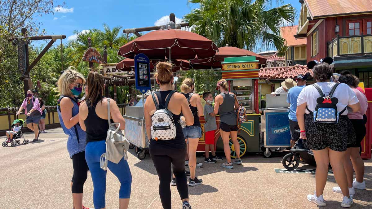 Choosing Between Universal Orlando or Walt Disney World: Traveling with Foodies