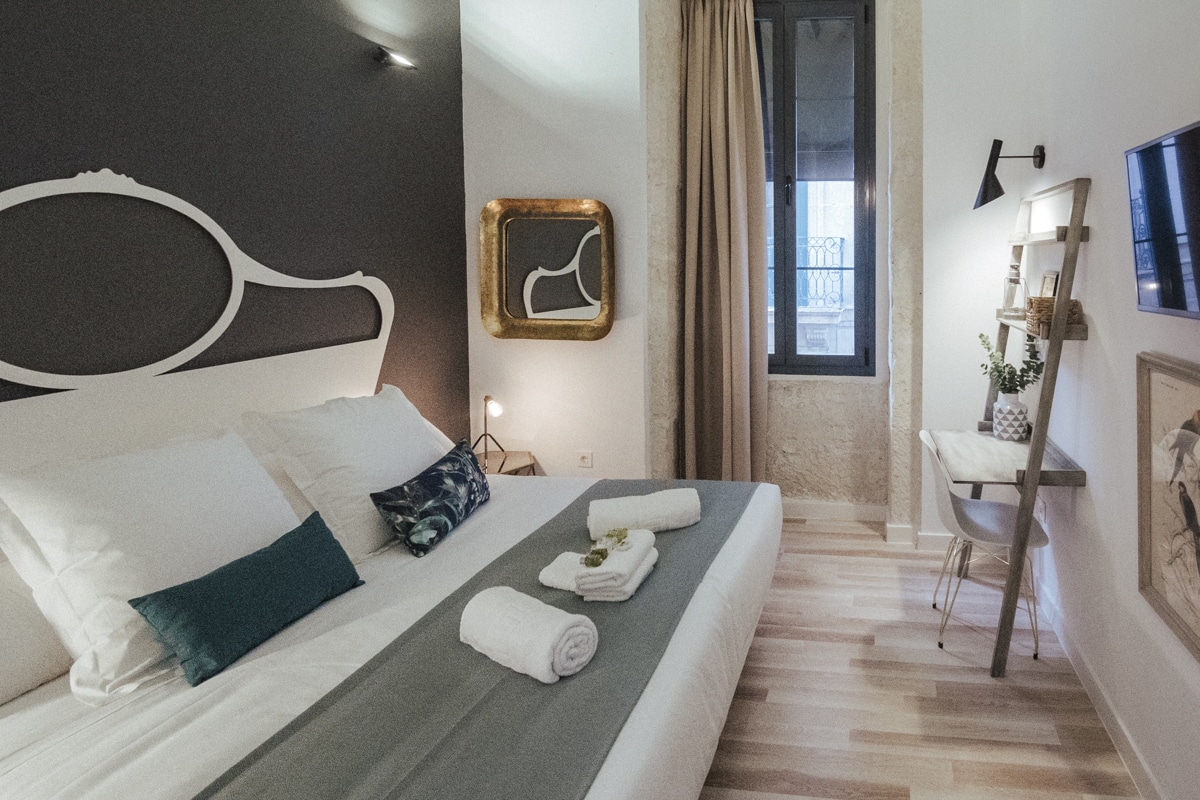 Where to Stay in Alicante, Spain: Hotel Boutique Alicante Palacete S.XVII
