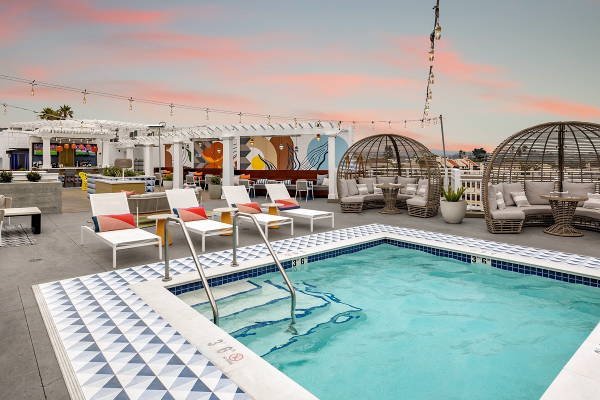 Best Boutique Hotels in Pismo Beach, California: Inn at the Pier Pismo Beach