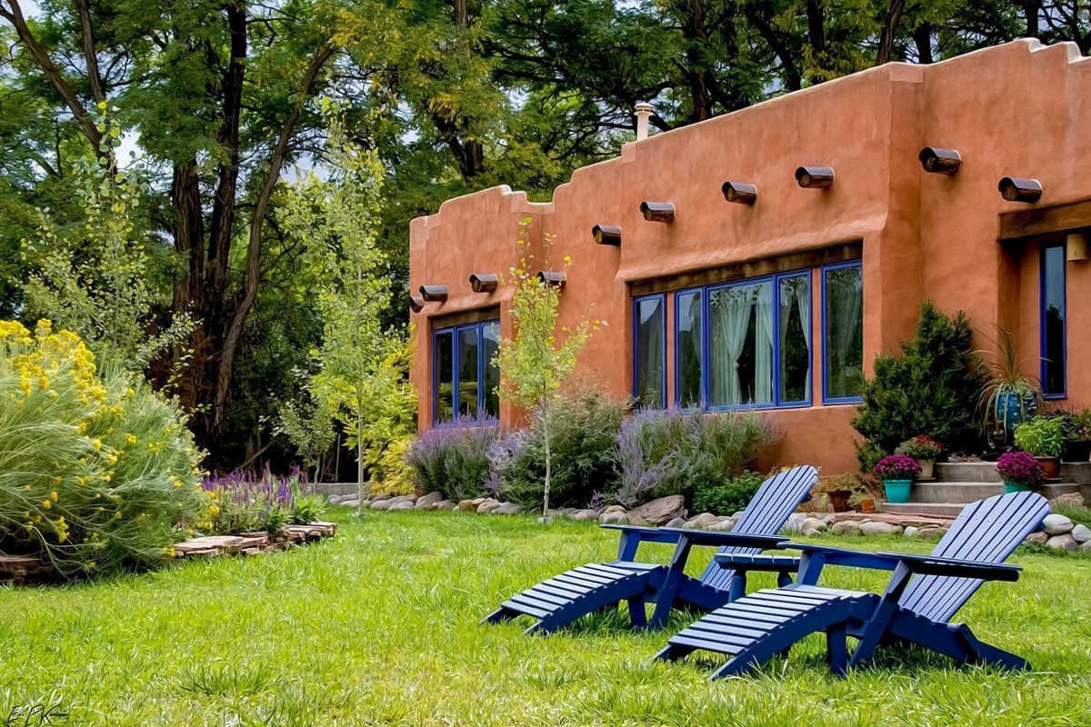Best Hotels in Taos, New Mexico: Adobe and Pines Inn Bed & Breakfast