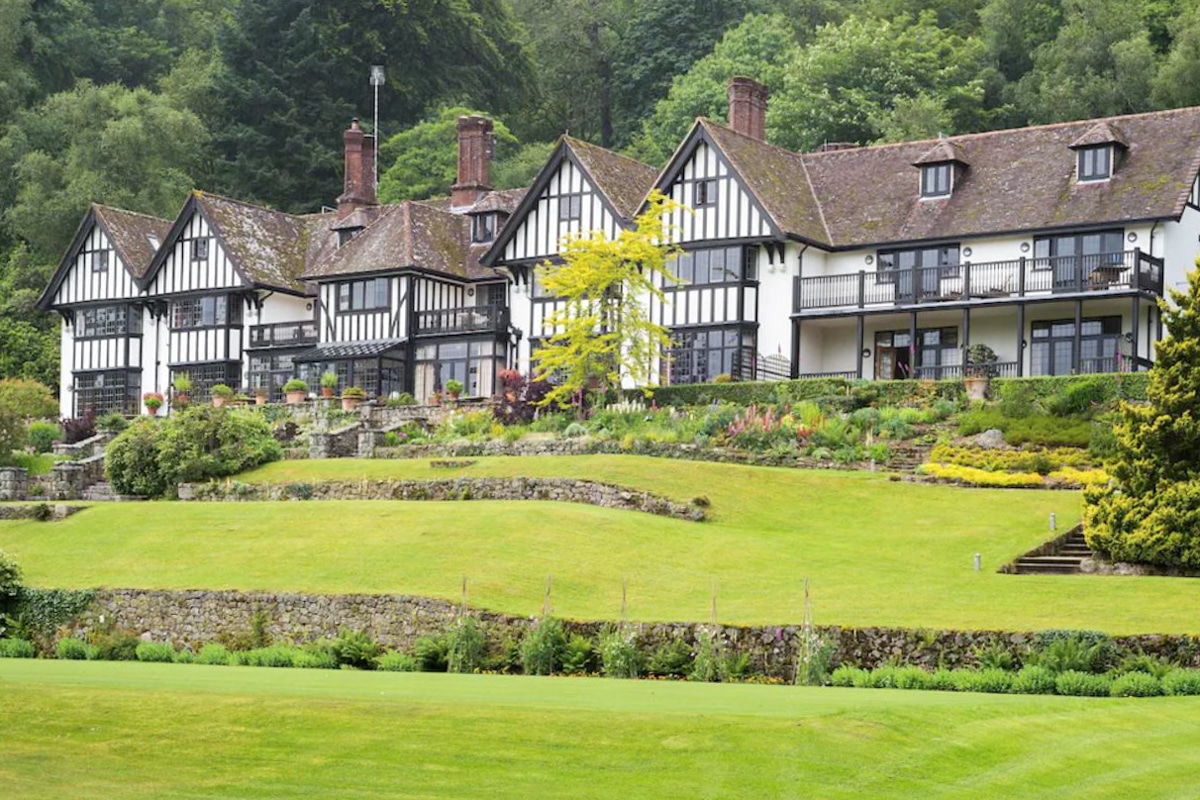Best Luxury Hotels in Devon, England: Gidleigh Park