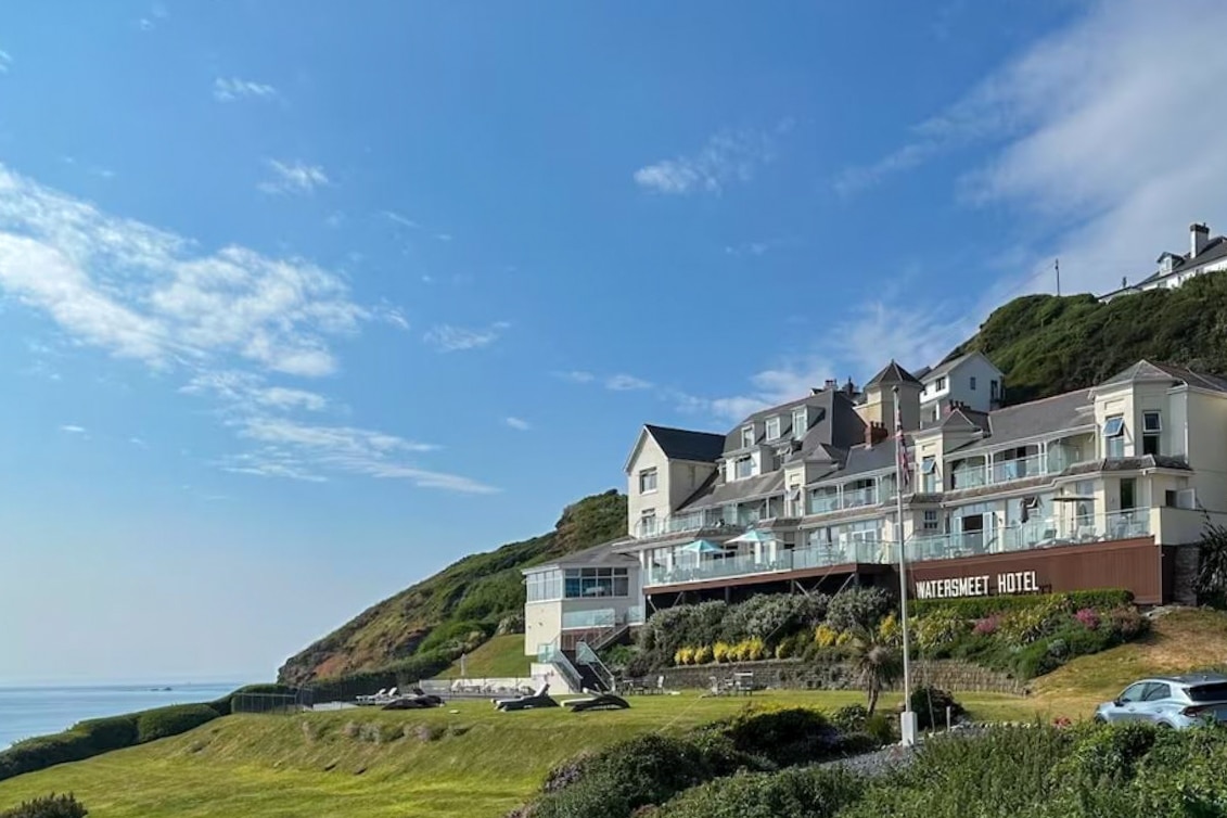 Best Luxury Hotels in Devon, England: Watersmeet Hotel