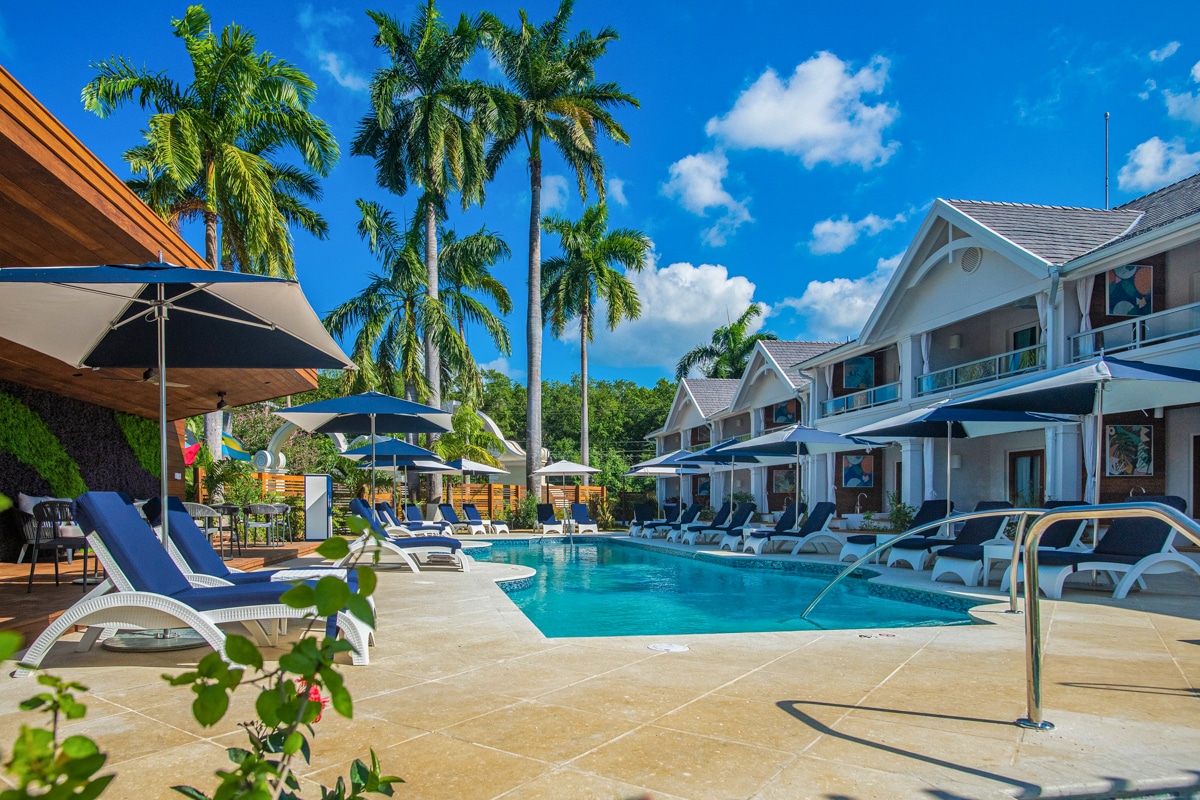 Best Luxury Hotels in Montego Bay, Jamaica: Sandals Royal Caribbean 