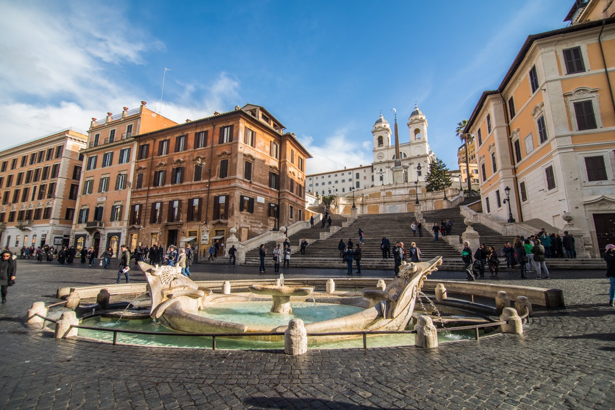 Best Non-Touristy Things to do in Rome: Monti