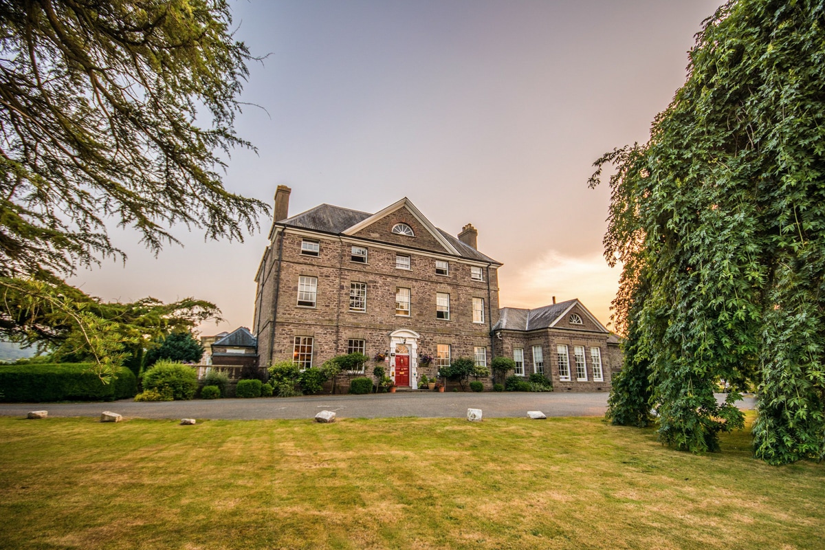 Cool Wales Castle Hotels: Peterstone Court Country House