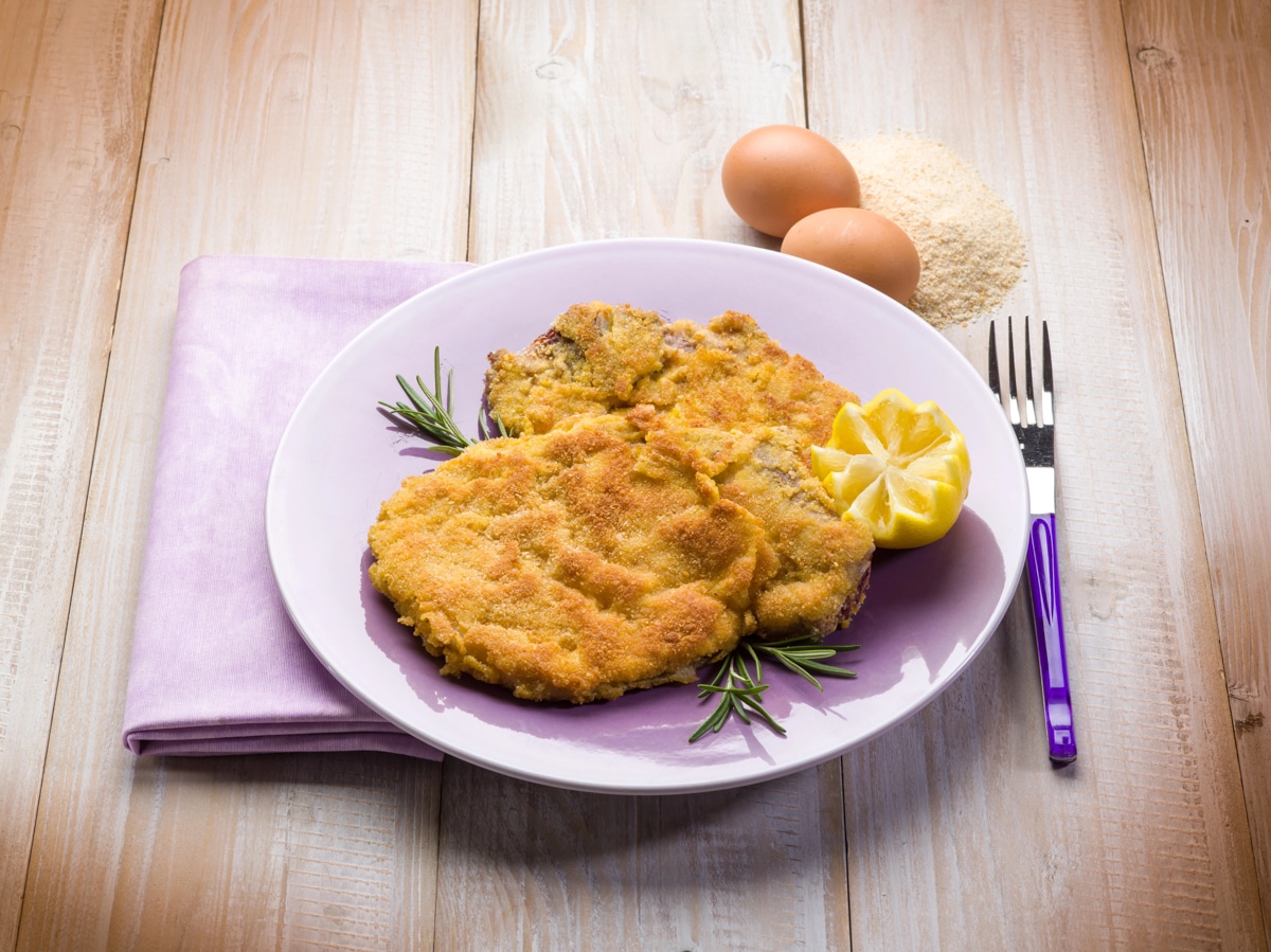 Must Try Foods in Italy: Veal Milanese, Milan