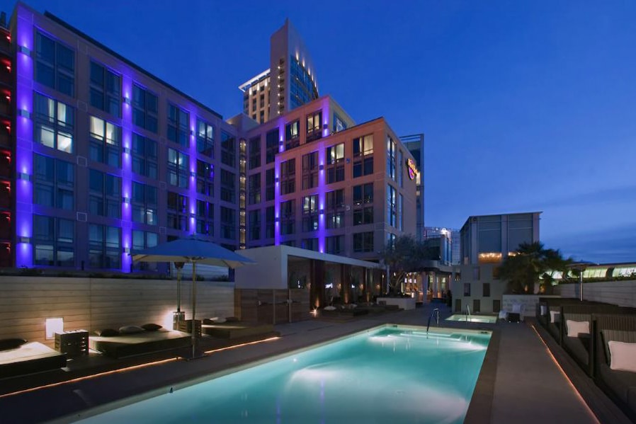 Best Hotels Near Petco Park: Hard Rock Hotel San Diego