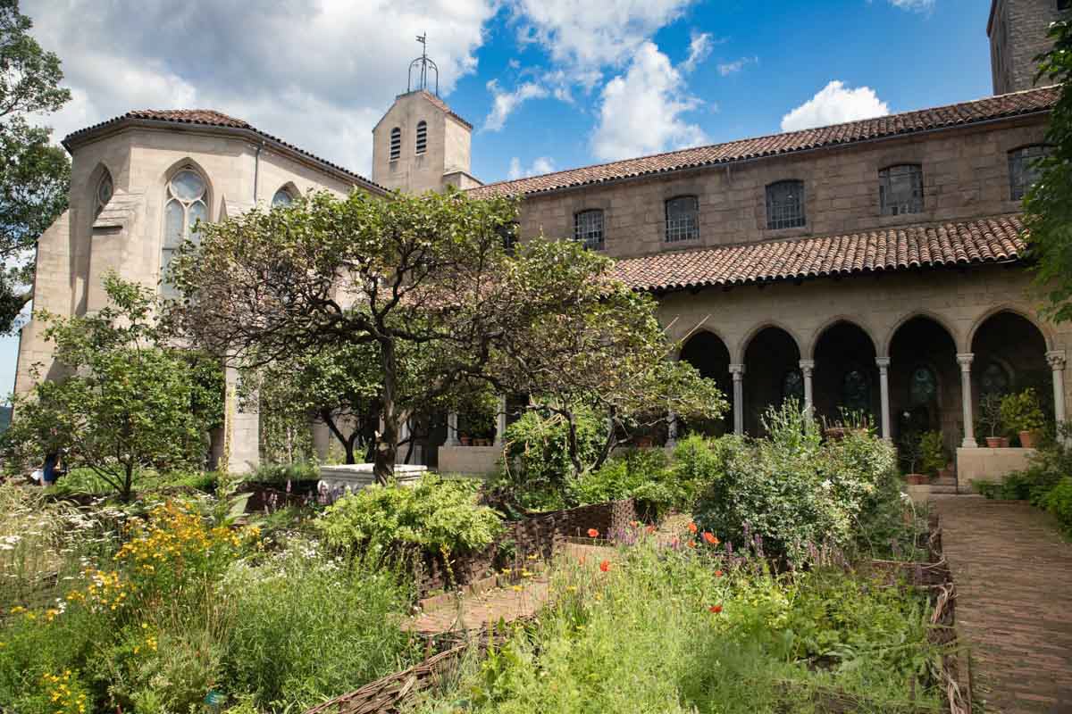 Best Non-Touristy Things to do in New York City: Met Cloisters