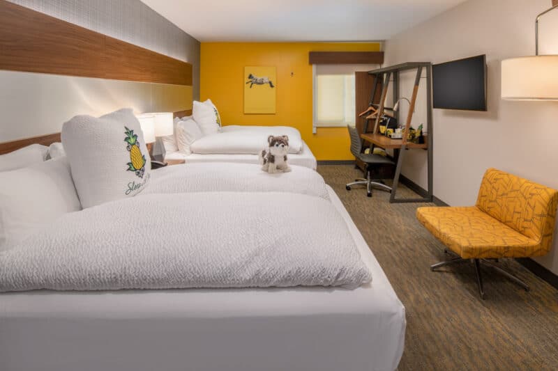 Where to Stay Near Petco Park: Staypineapple, Hotel Z, Gaslamp San Diego