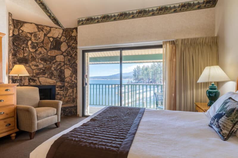 Where to Stay in Big Bear, California: Lagonita Lodge